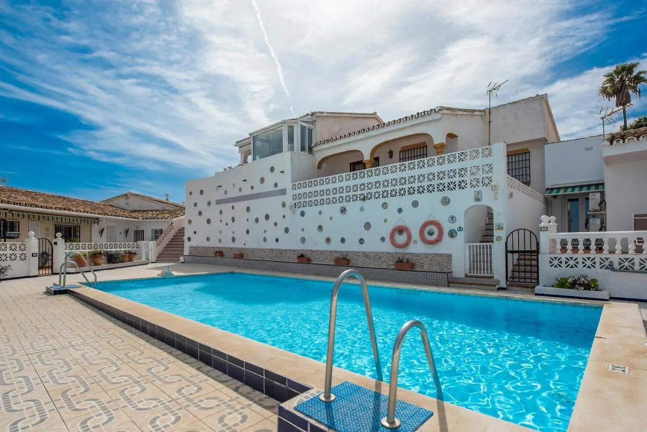 Casa Perro Andaluz Villa Fuengirola Holiday home